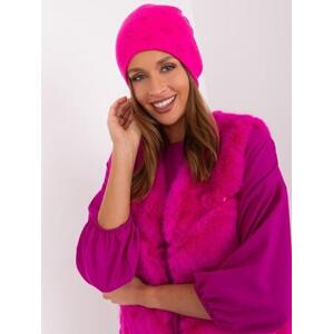 Fashionhunters Tmavě růžová zimní čepice s aplikacemi.Velikost: ONE SIZE, JEDNA, VELIKOST