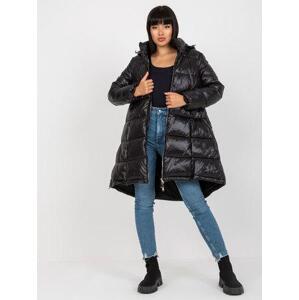 Fashionhunters Černá dlouhá zimní bunda s kapucí Velikost: S.